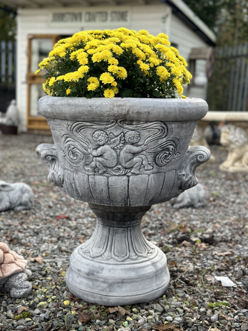 Pots / Urn / Planter