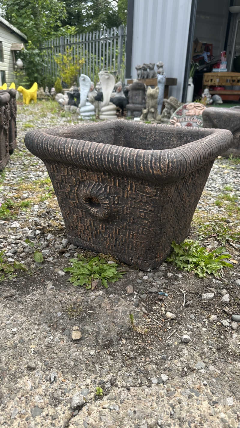 Wicker Pot
